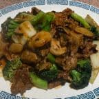 Best Beef with Garlic Sauce 鱼香牛 in Shepherdstown, WV