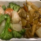 Best Dragon & Phoenix 遊龙戏凤 in Shepherdstown, WV