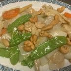 Best Cashew Chicken 腰果鸡丁 in Shepherdstown, WV