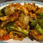 Best Szechuan Chicken 四川鸡 in Shepherdstown, WV